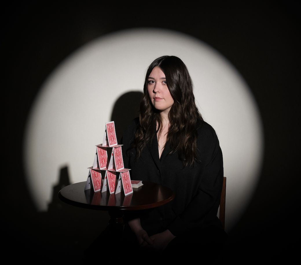 Read more about the article Sydney Sprague release new single/video ‘the cards’
