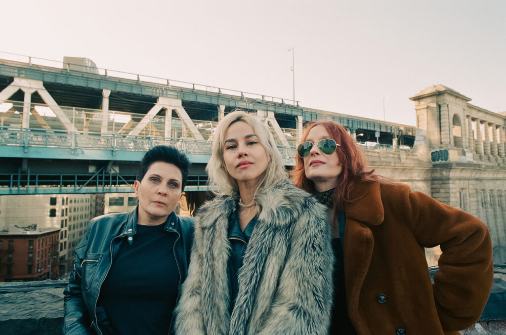 Loveletter release new single ‘Dead Weight’