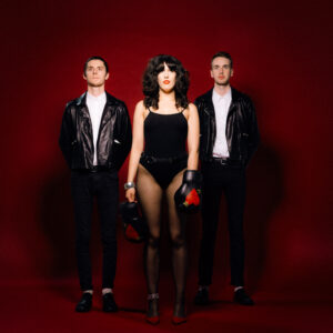 Read more about the article Arabella and The Heist pack a punch with new single ‘Electric’