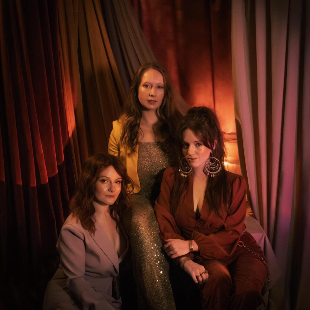 Menajerie gets intimate in their new single ‘Melt’