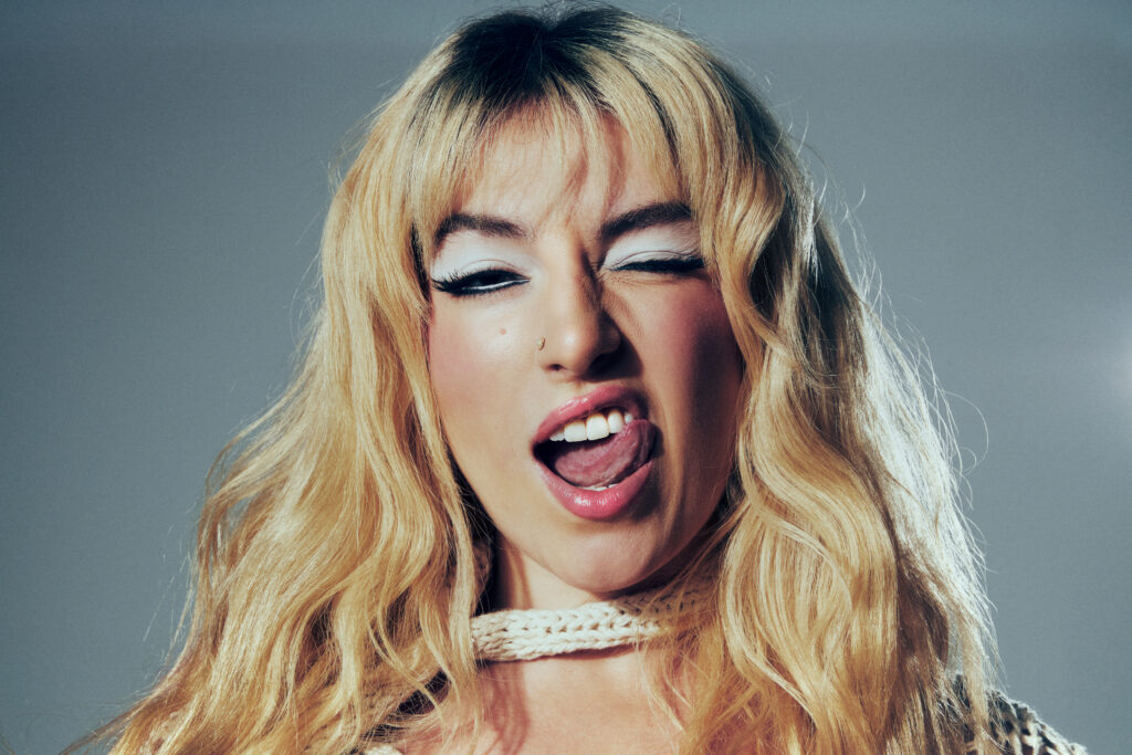 Eyelar unleashes electrifying alt-pop single ‘Terrible Love’