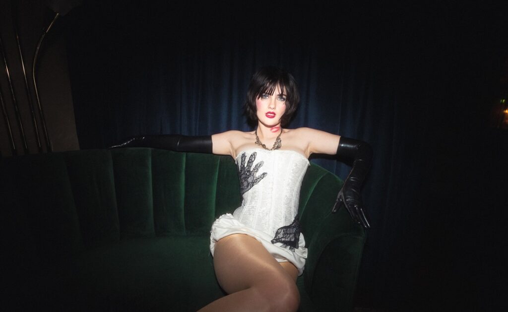 EMELINE steps into her power on cinematic new single ‘Grown Man Cry’