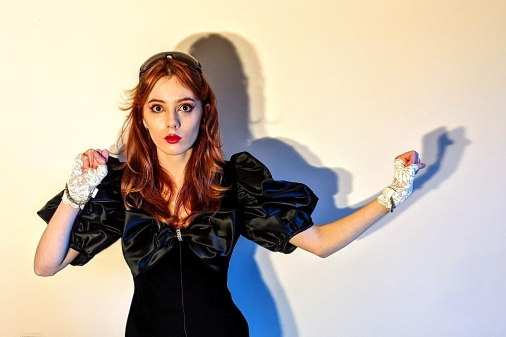 Sage Roadknight dissects society in eerie indie-disco hymn ‘Wake Up’