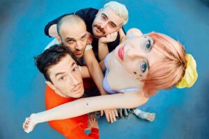 Read more about the article Charly Bliss share new single/video ‘Waiting For You’