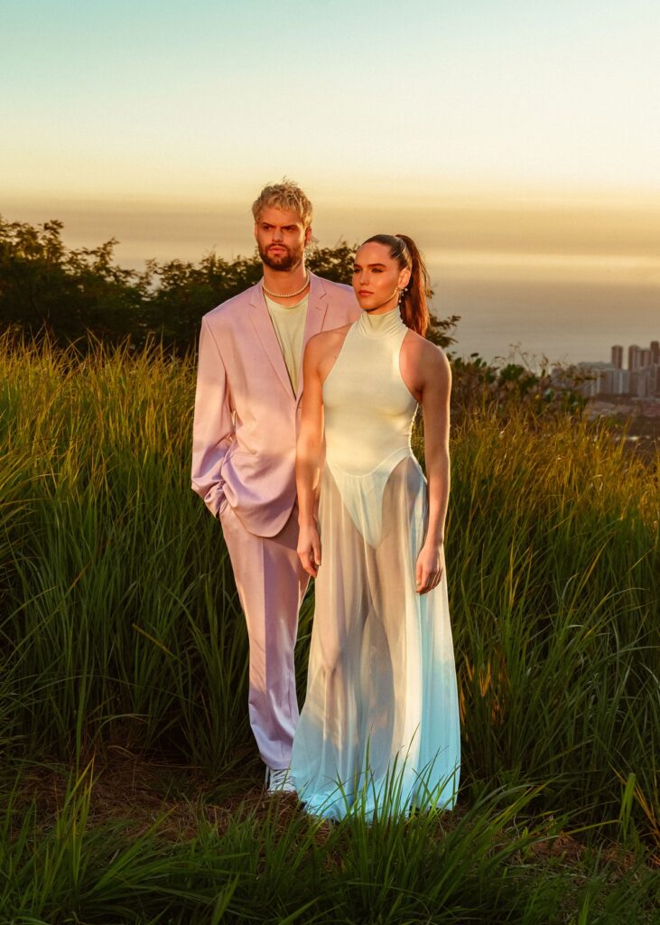 SOFI TUKKER release the bossa nova and drum and bass inspired ‘Hey Homie’