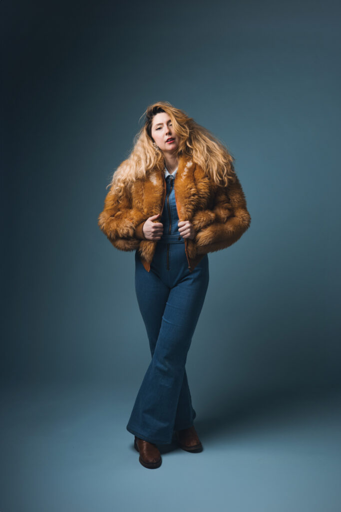 Billie Zizi shares new tune ‘Everything in Between’