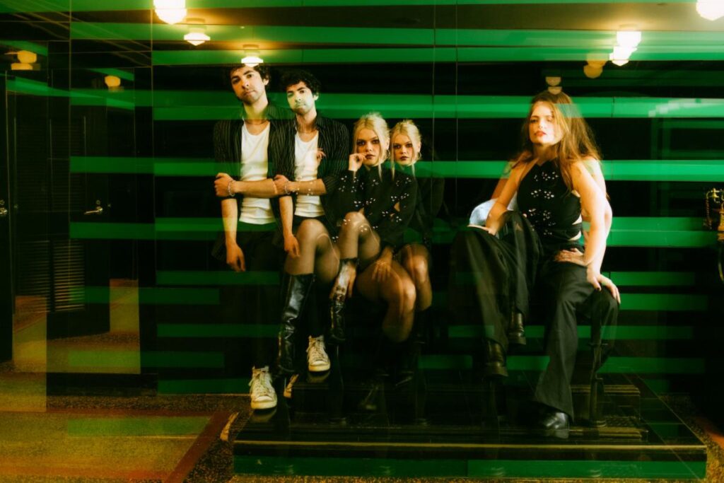 Moody Joody announce debut EP & share new single ‘Cuts Deep’