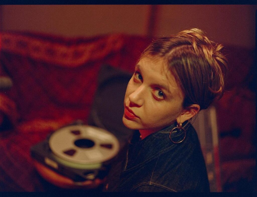 Maya Delilah releases new single ‘Begin Again’