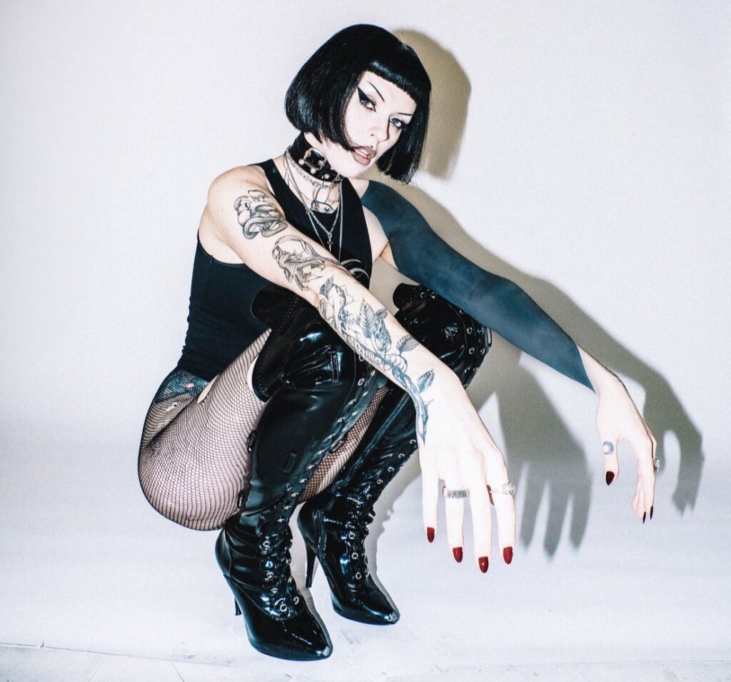 HARPY releases new single ‘BORN TO DESTROY’