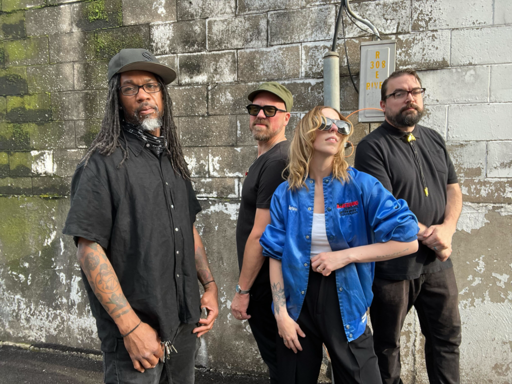 wht.rbbt.obj return with raw garage rock anthem ‘Unlucky 13’