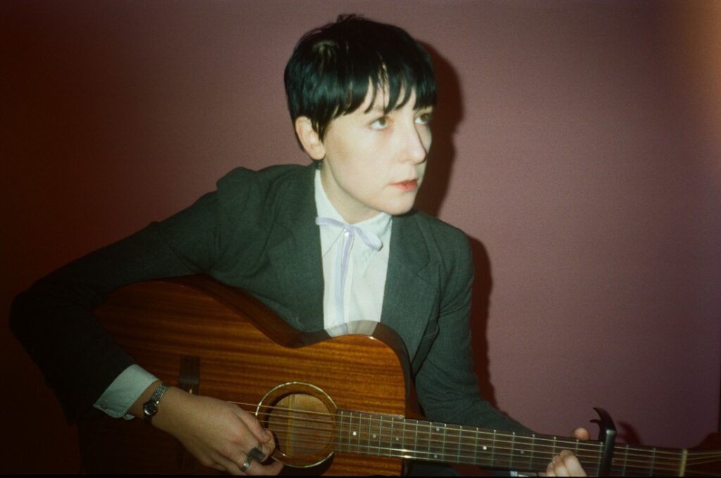 Flora Hibberd shares new single ‘Jesse’