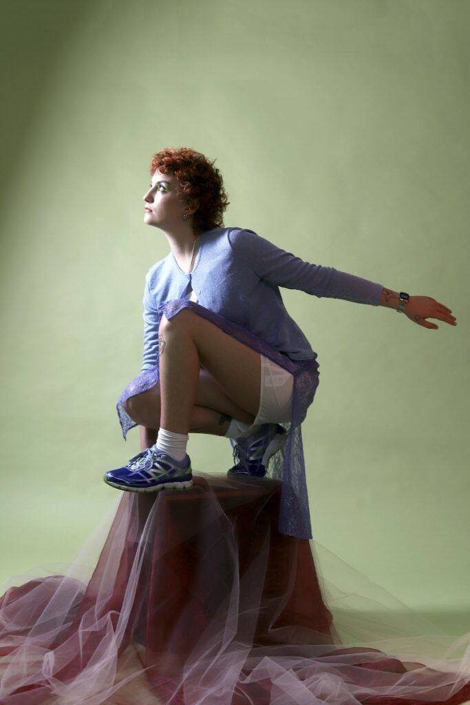 Phoebe Green releases magnetic new single ‘Precious Things’