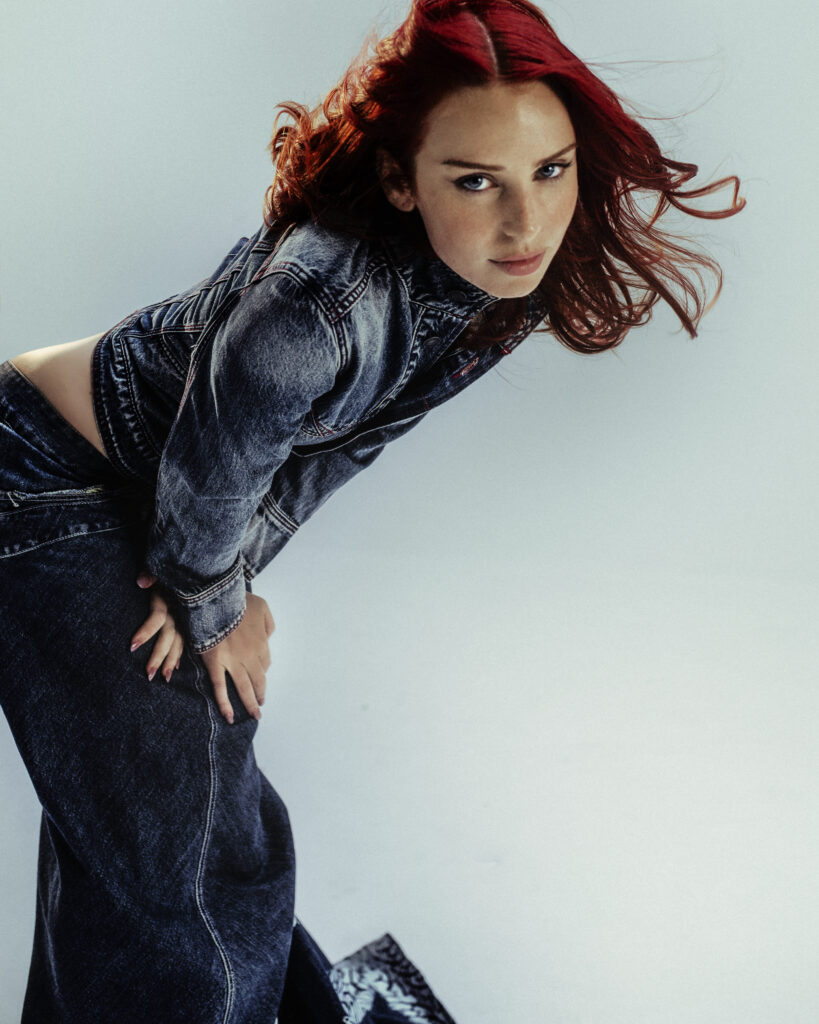 Rose Gray shares new single ‘Wet & Wild’