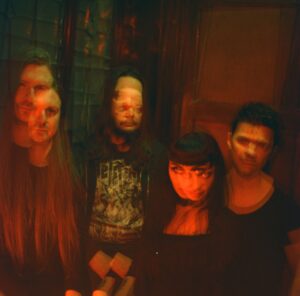 Read more about the article Cwfen release debut single ‘Reliks’ 