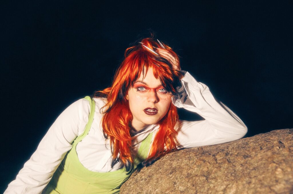 Ellie Dixon drops her grittiest track yet with ‘Guts’