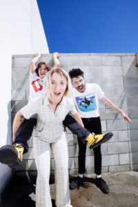 Read more about the article Winona Fighter shares scathing new single ‘R U FAMOUS’