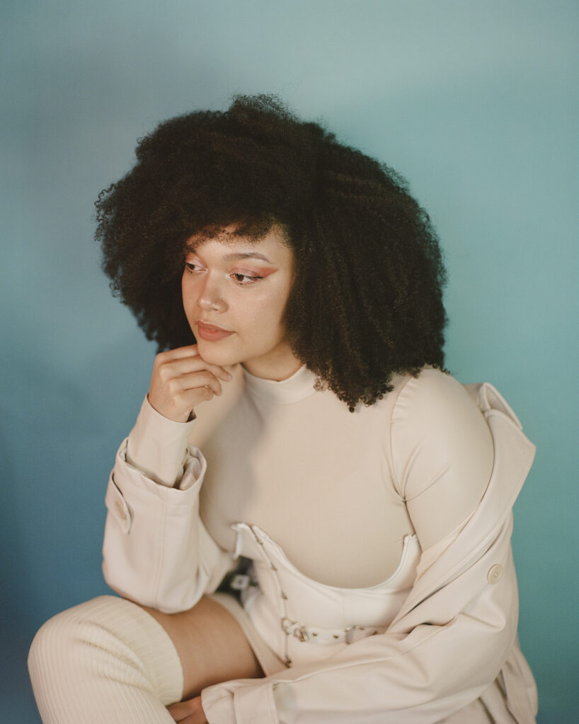Elle Chante shares new single ‘Heal Me’