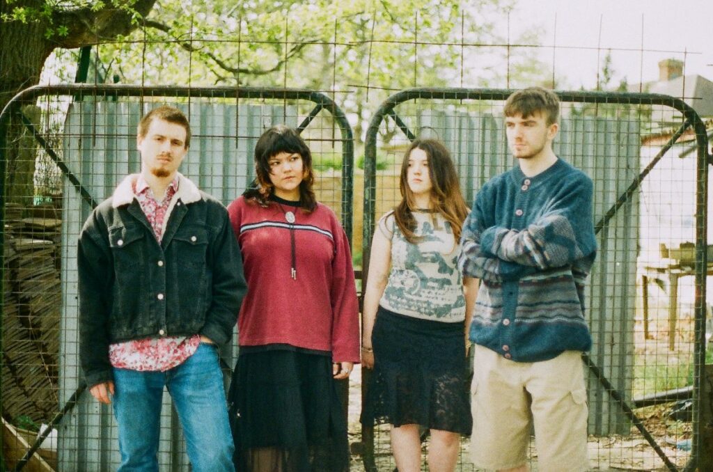 Speedial share new single ‘Tourist’