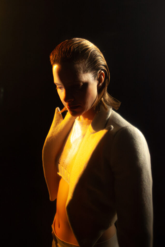 ANIKA shares new single/video ‘Oxygen’