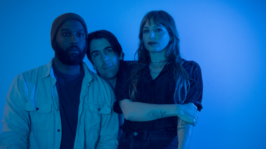 Ramonda Hammer releases new single ‘Eyelash’