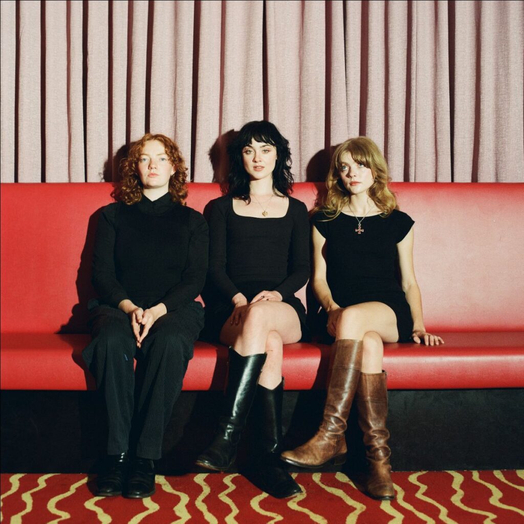 Folk Bitch Trio releases new single & video ‘The Actor’