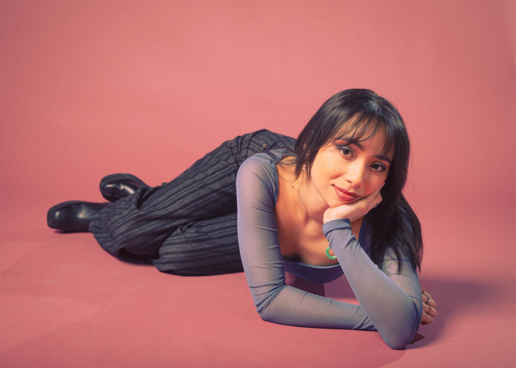 Leah Nawy shares new single ‘Mixing Patterns’