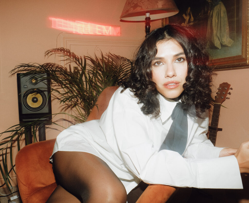 Charlotte OC announces new EP alongside shimmering new single/video ‘Romeo’