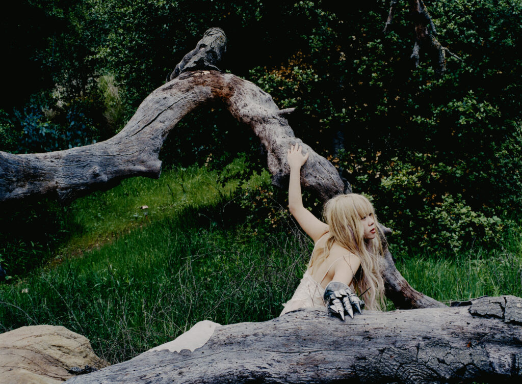 Wisp releases grungy new single ‘Save me now’