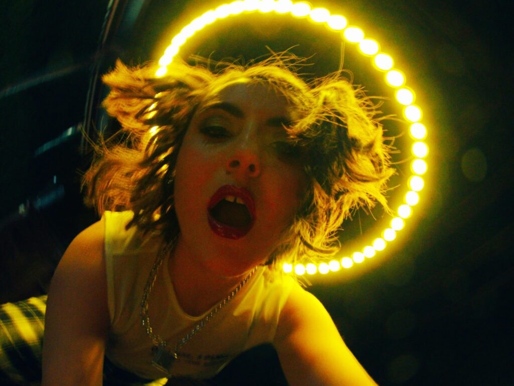 Marta Vega shines on new single ‘Bruised’