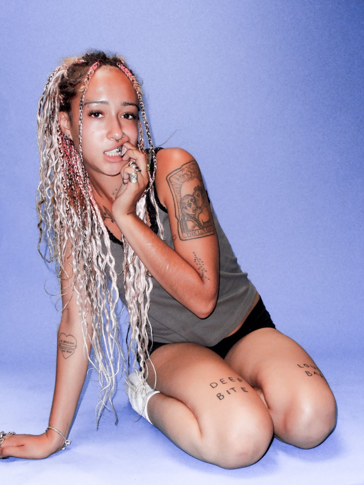 Read more about the article Yuneki announces new EP Baby Teeth and shares the title track