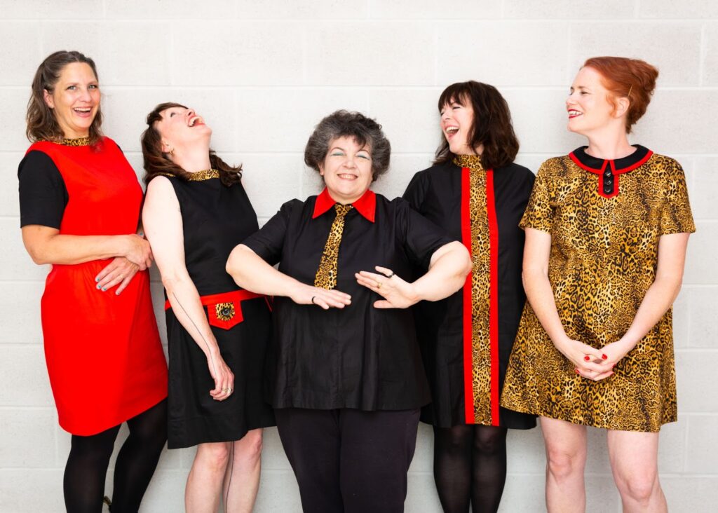 Piney Gir’s ’00s pop-and-roll supergroup The Schla La Las return with joyous new single ‘1234’