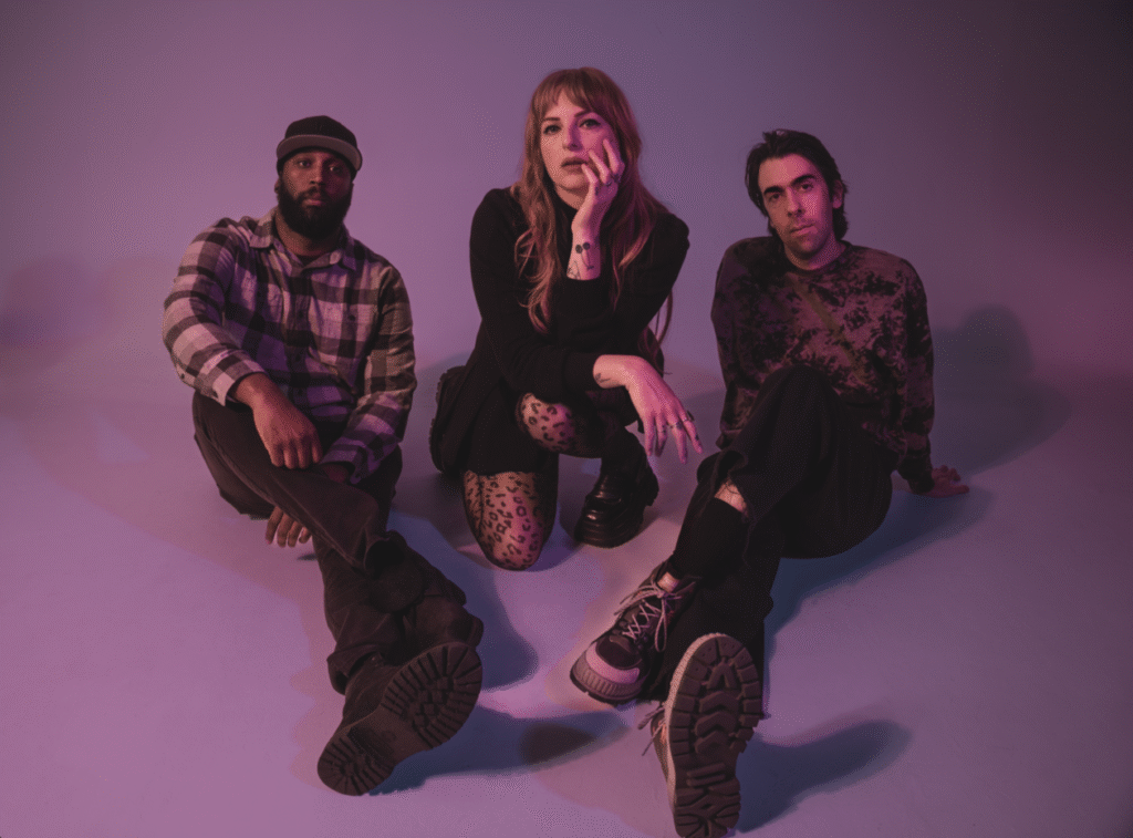 Ramonda Hammer announce new EP; release new single ‘Hush Money’