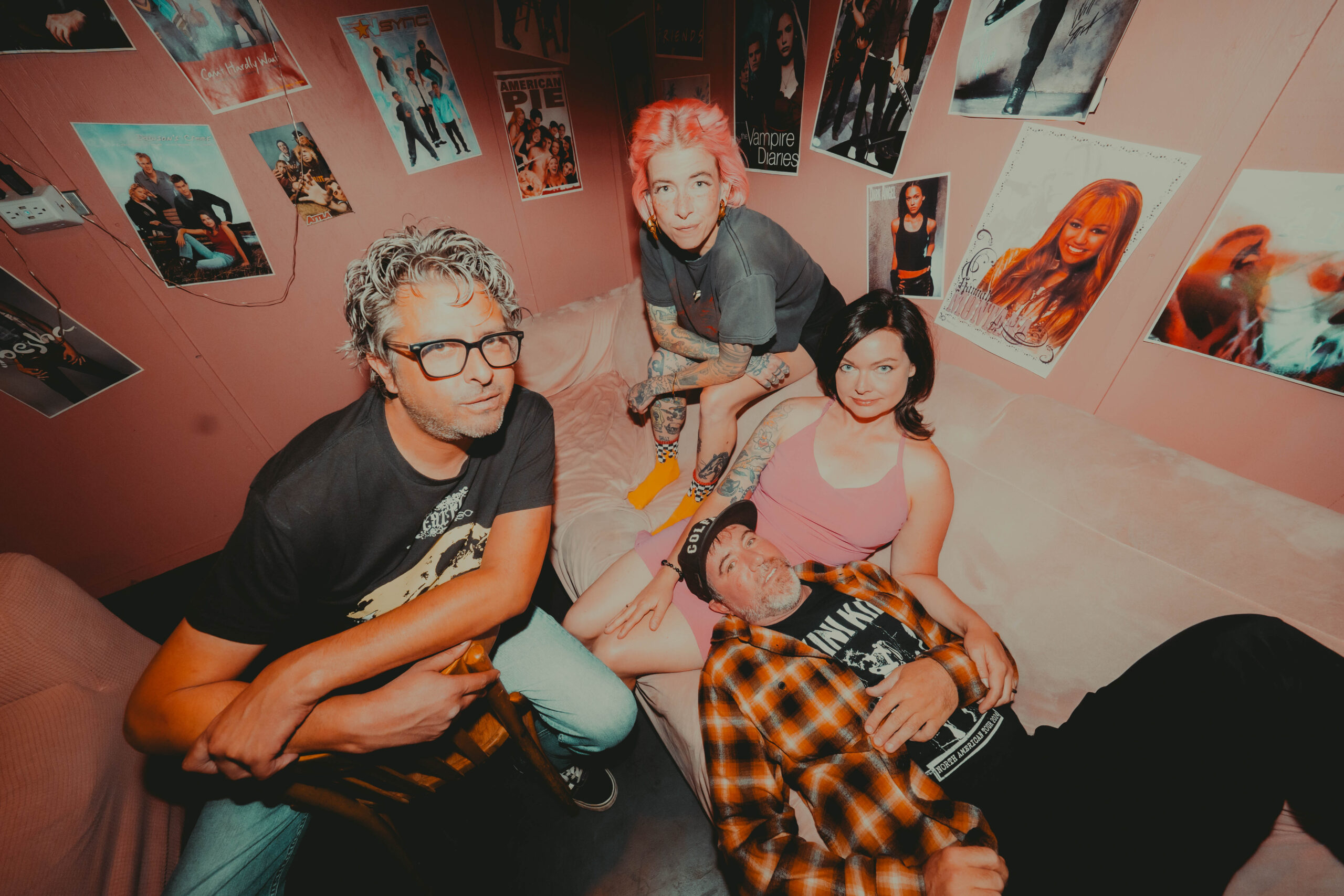 Read more about the article Cheap Perfume shares new single ‘Dead If I Do’