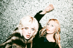 Read more about the article Coach Party team up with Black Honey for new single ‘Disco Dream’