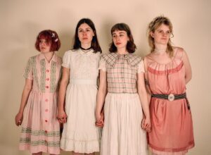 Read more about the article The New Eves release double single ‘Red Brick’ / ‘Whale Station’