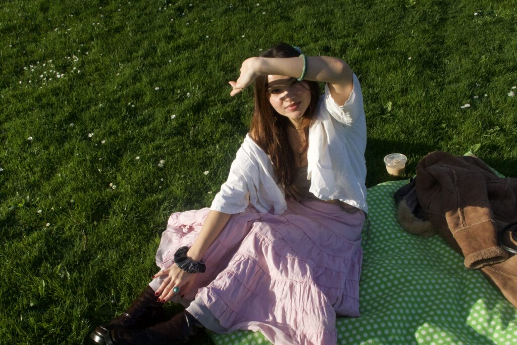 MEI-KA shares new single ‘Irreversibly’