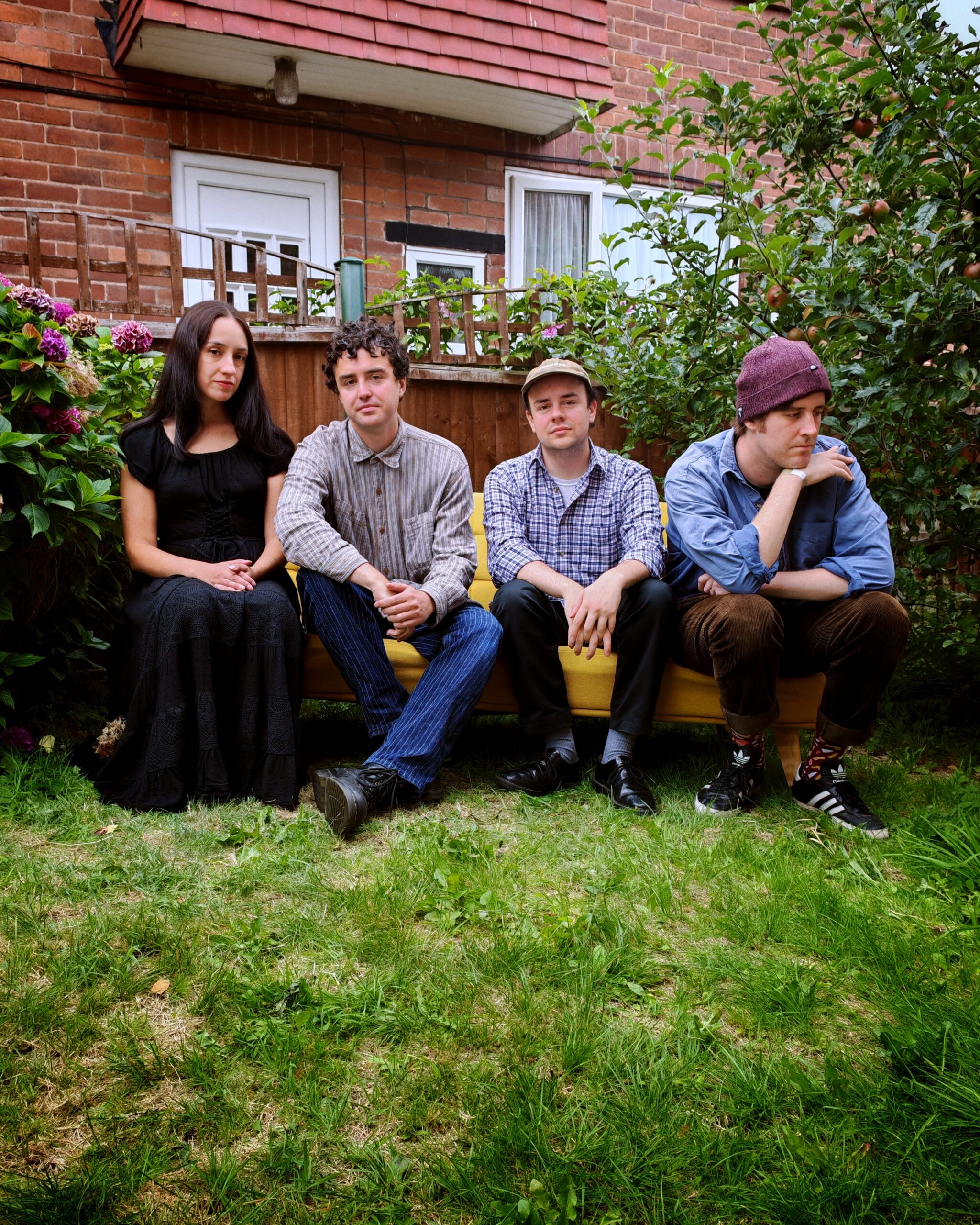 Read more about the article TULPA release new single ‘TRANSFIXED GAZE’