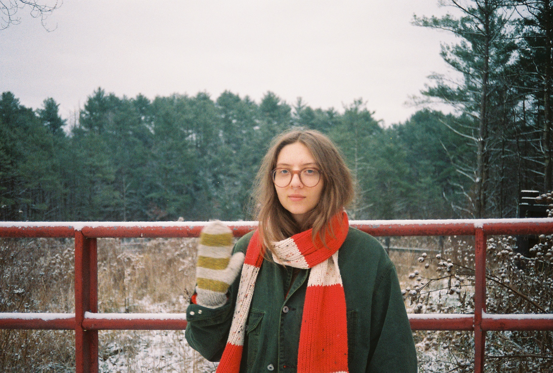 Read more about the article runo plum shares tender new single ‘Pond’