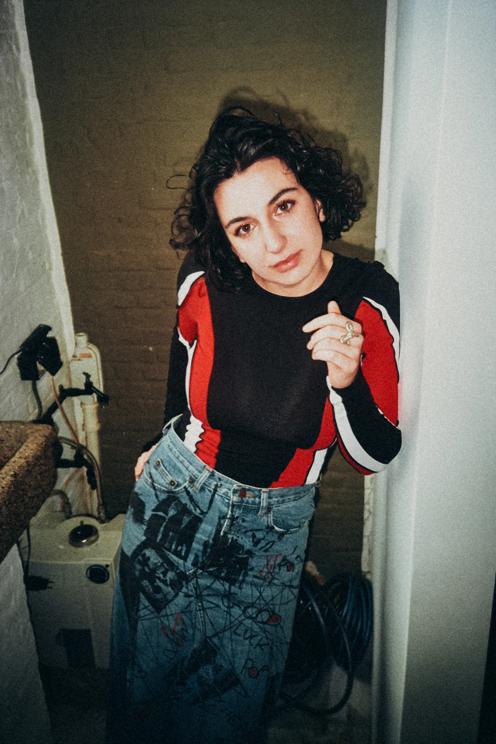 Read more about the article Rosie Stuart shares new single ‘Cupid’