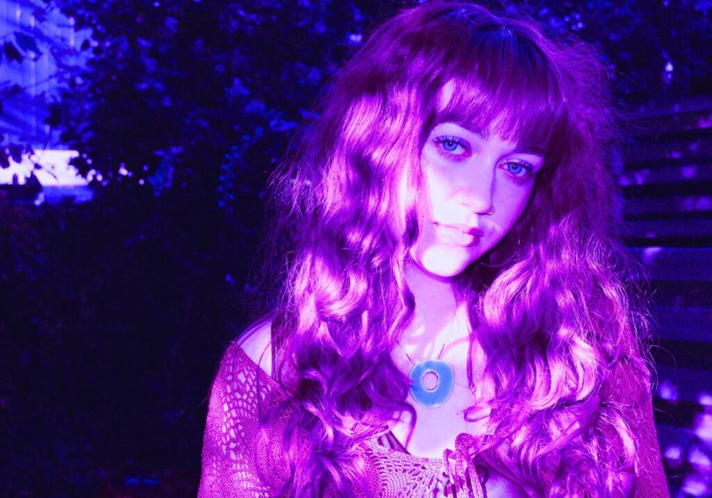 Bee Bran shares the majestically colourful ‘Oh Mother’
