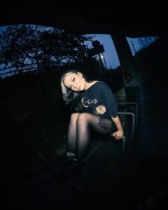 Read more about the article Hannah Robinson releases confronting new single ‘Ruining The Moment’