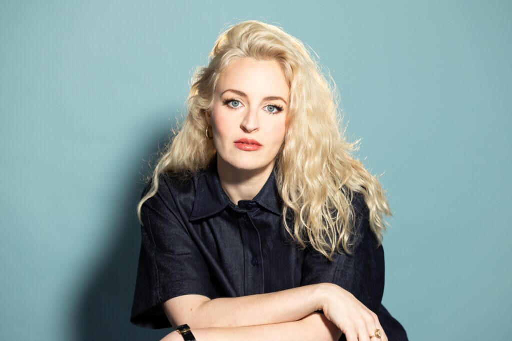 Mechanical Woman cuts deep on new single ‘Curbside Diamonds’