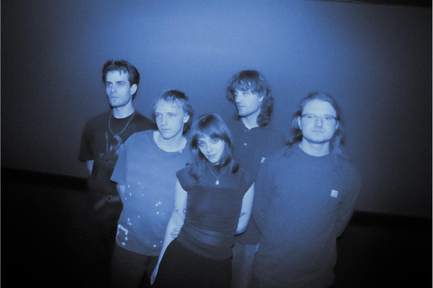 Read more about the article she’s green announce new EP alongside new single ‘paper thin’