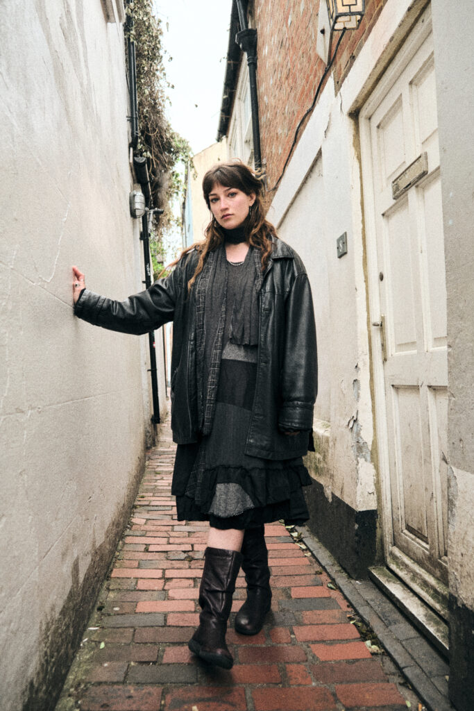 Larlin share haunting new single ‘Sondheim’