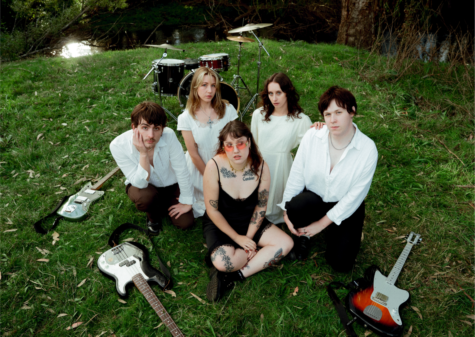 Read more about the article OH! Daisy leave no secret untold in new single & video ‘Just Say’