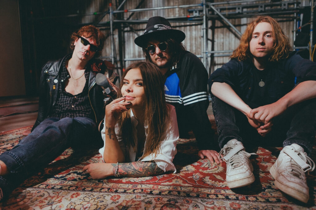 Void Queen’s ‘Downtown’ is a dirty rock ‘n’ roll rush