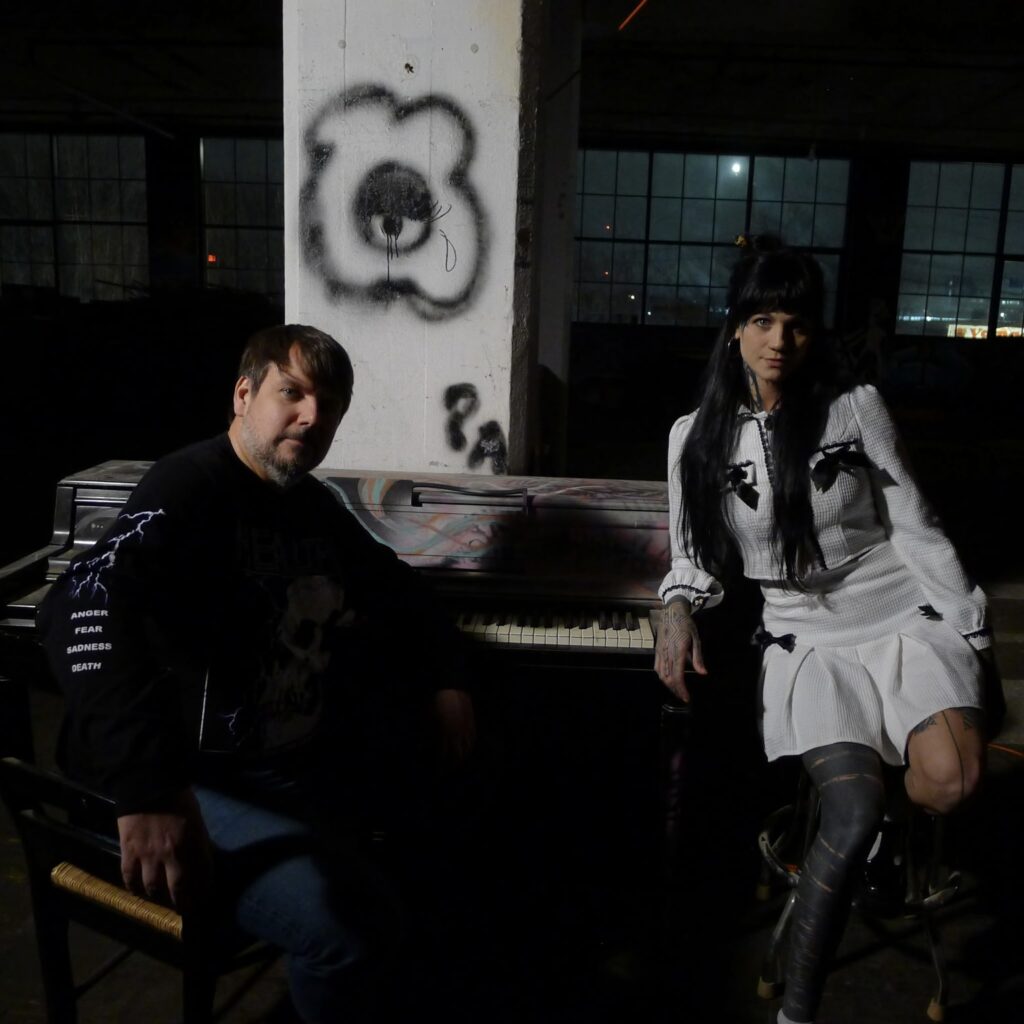 Empires in Orbit’s ‘Cat Eyes’ is a sinister bilingual slow-burn