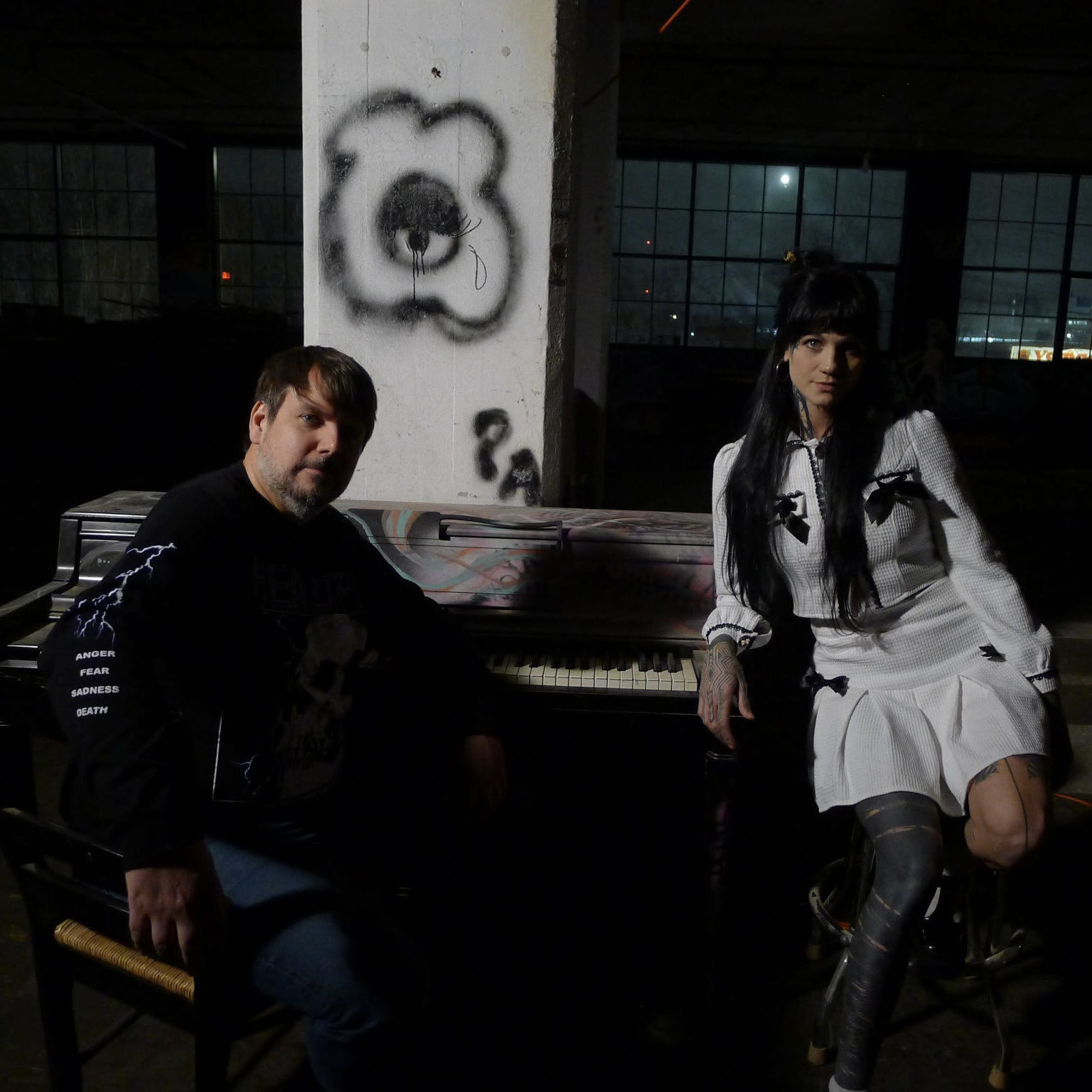 Read more about the article Empires in Orbit’s ‘Cat Eyes’ is a sinister bilingual slow-burn