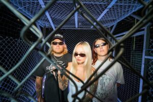 Read more about the article PUREST FORM launch an industrial assault with new single ‘ANIMAL’