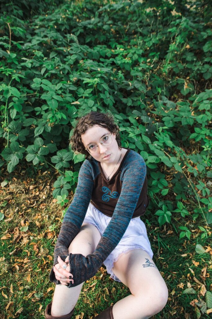 Daisy Harris finds hope after heartbreak on ‘This Is It’